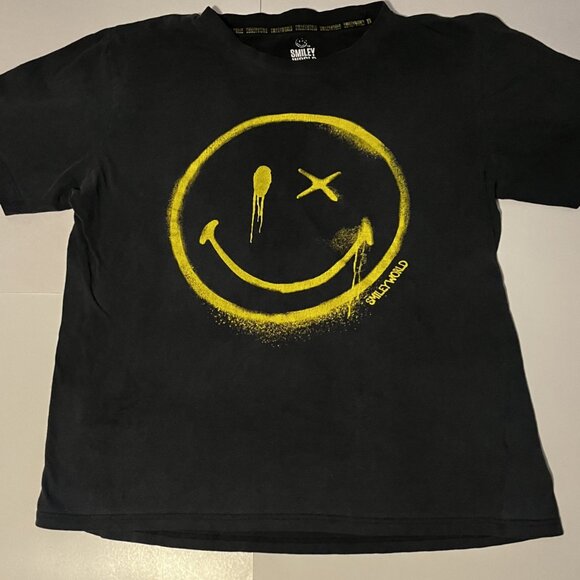 Smiley Face Graphic Tee Men's XL Spray Paint SmileyWorld Black Yellow Streetwear - Picture 2 of 5